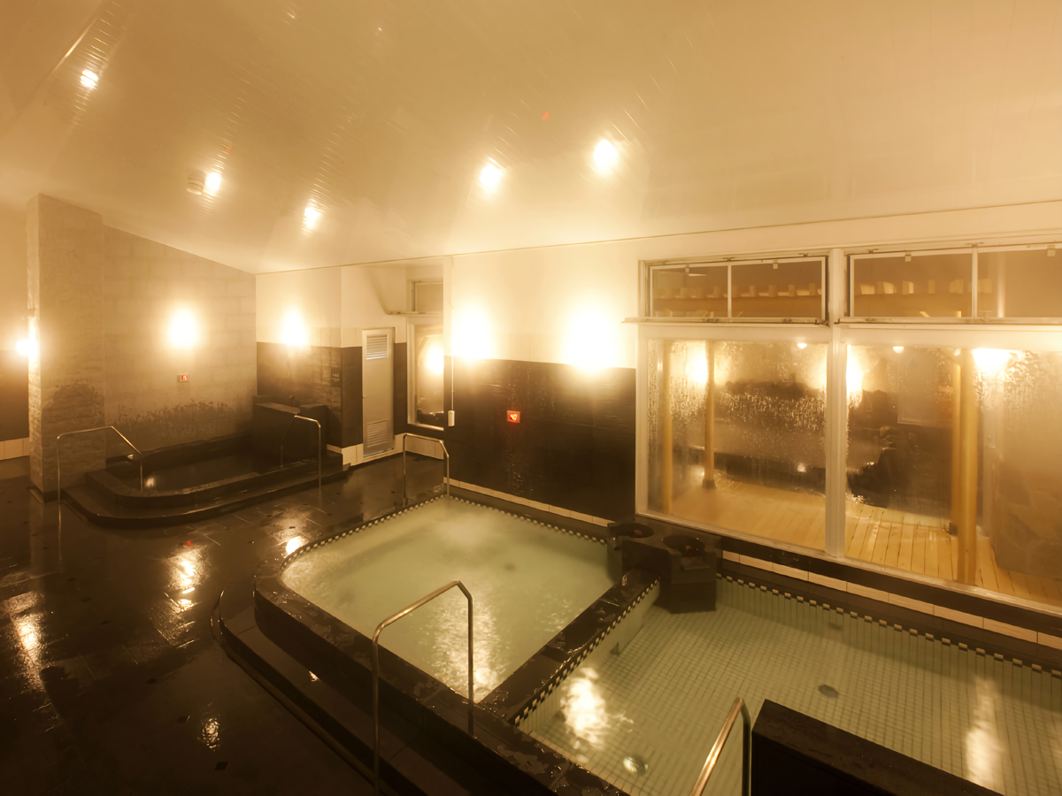 サウナ＆カプセル キュア国分町